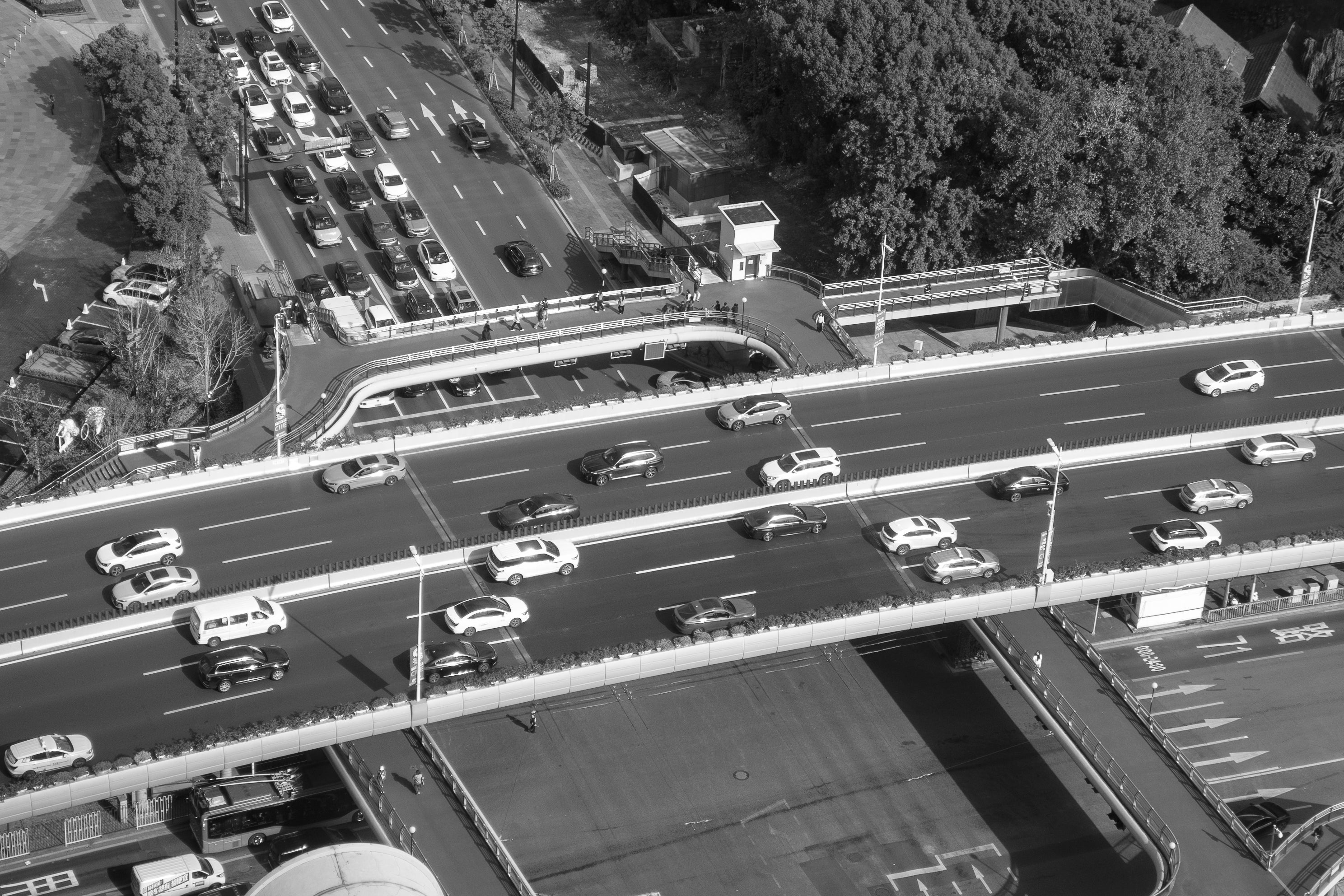 The Quiet Theatre of the City with Leica Q3 Monochrom