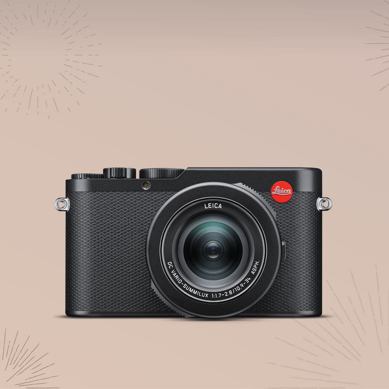 Leica D-Lux 8 Gifting Bundle