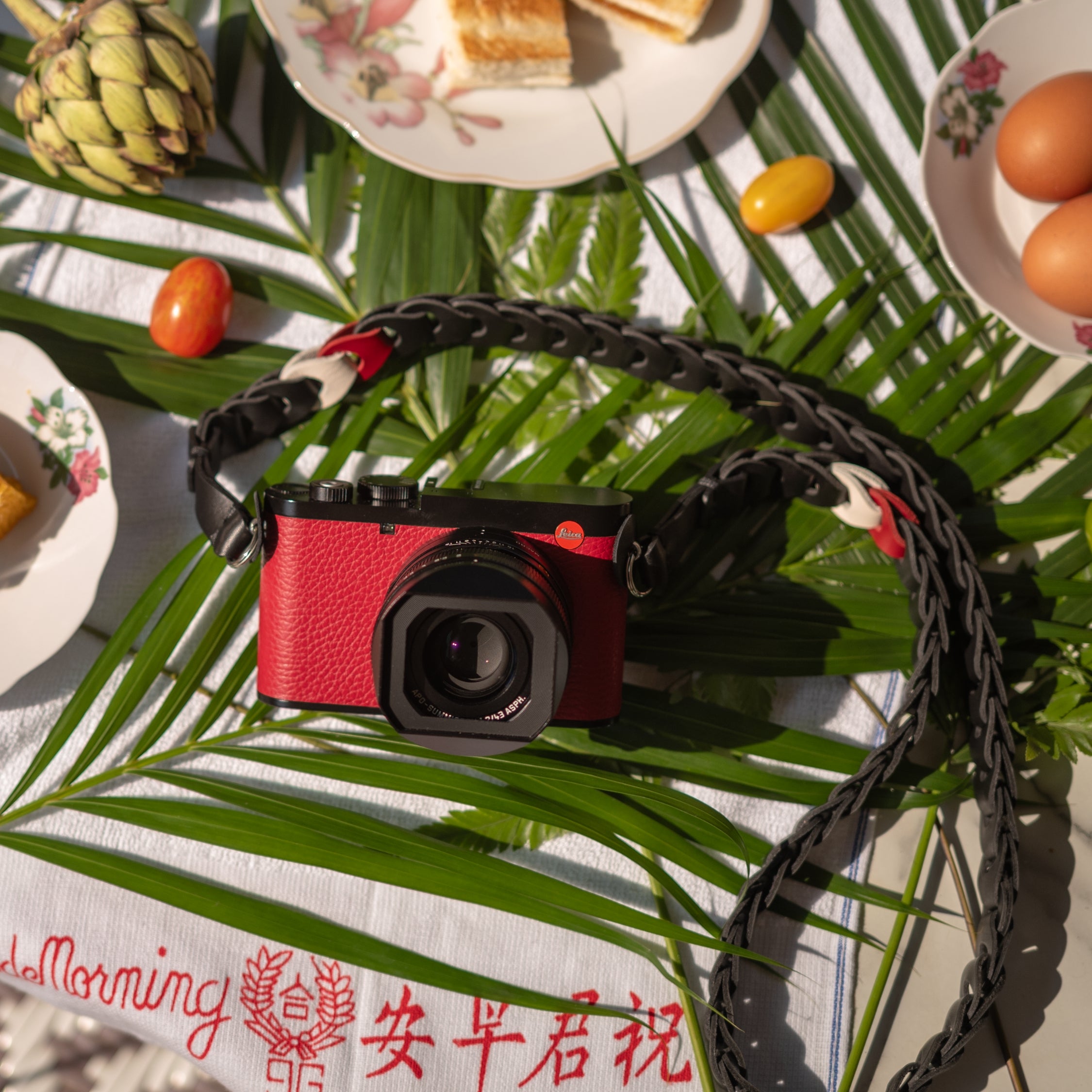 Leica Q3 New Online SG60 Bundle