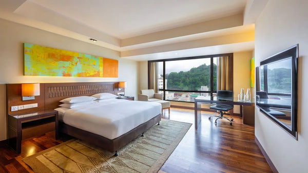Kota Kinabalu: Upgrade to Club Room