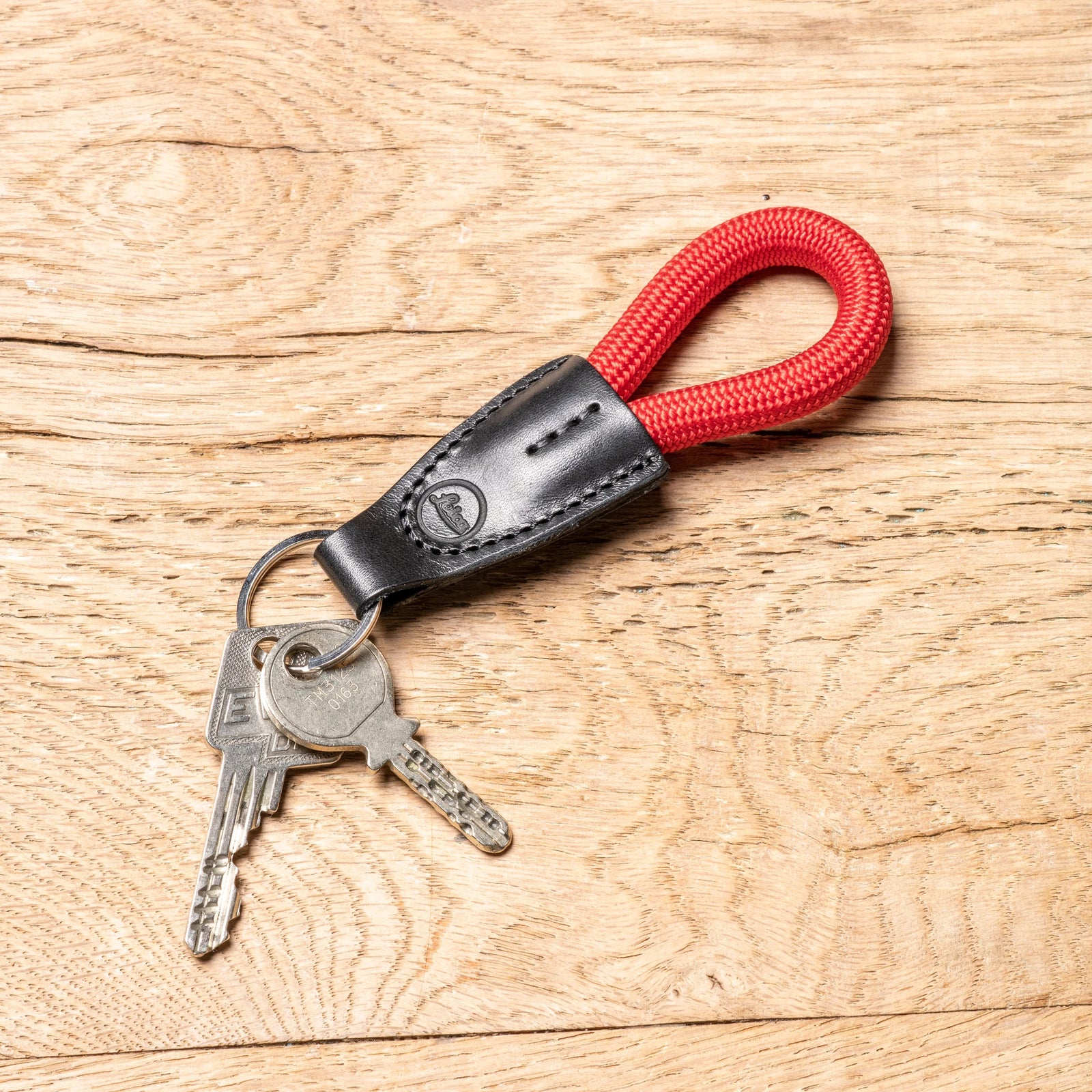 LEICA ROPE KEY CHAIN CREATED BY COOPH, RED – Leica Official Store